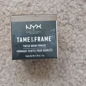 NYX PMU Tame & Frame Brow Pomade Brunette
